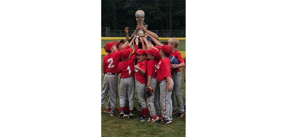 North End Pizza 2021 Minors Champions!  